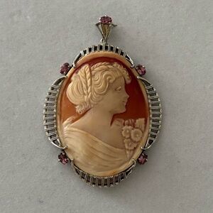 Vintage WB 14k & 925 Sterling Silver Oval Shell Cameo Statement Necklace Pendant